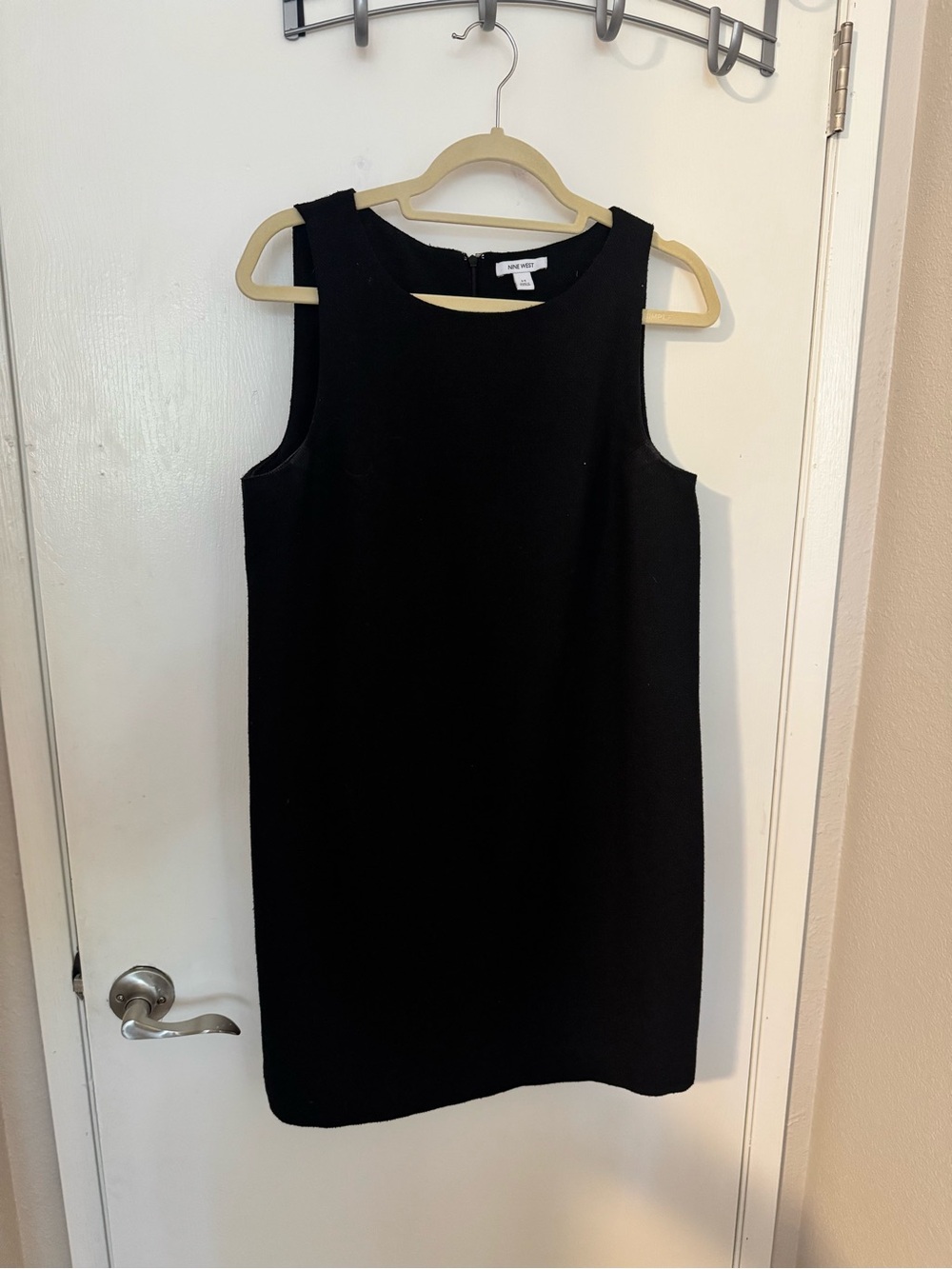 Black Sleeveless Shift Dress - Nine West